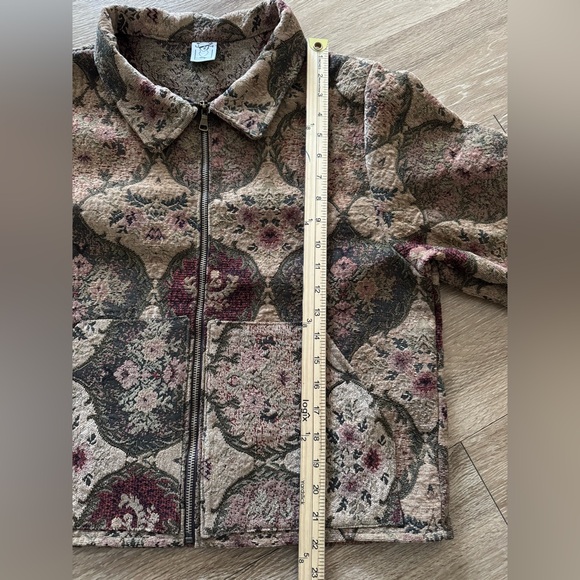 Custom One of One Floral Paisley Detroit Tapestry Cropped Jacket - Picture 4 of 7